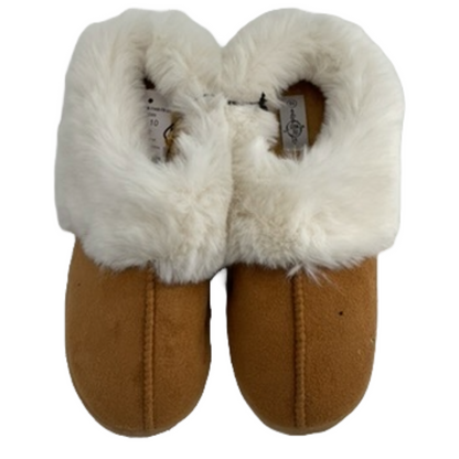 Sole Mattes Slippers Size: 10 Color: Beige