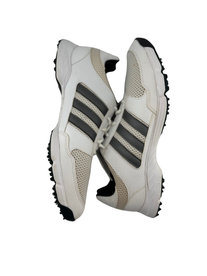 Adidas white men's shoes for soccer (Size 11)