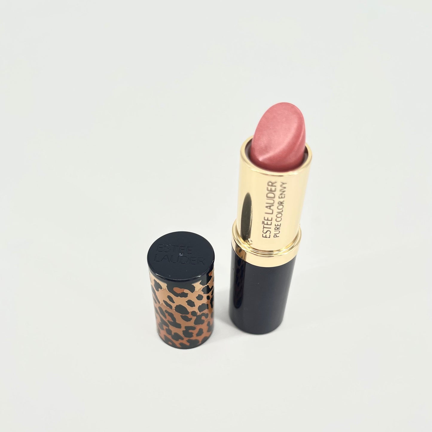 Estee Lauder Pure Color High Lustre Lipstick 221 Pink Parfait) Leopard