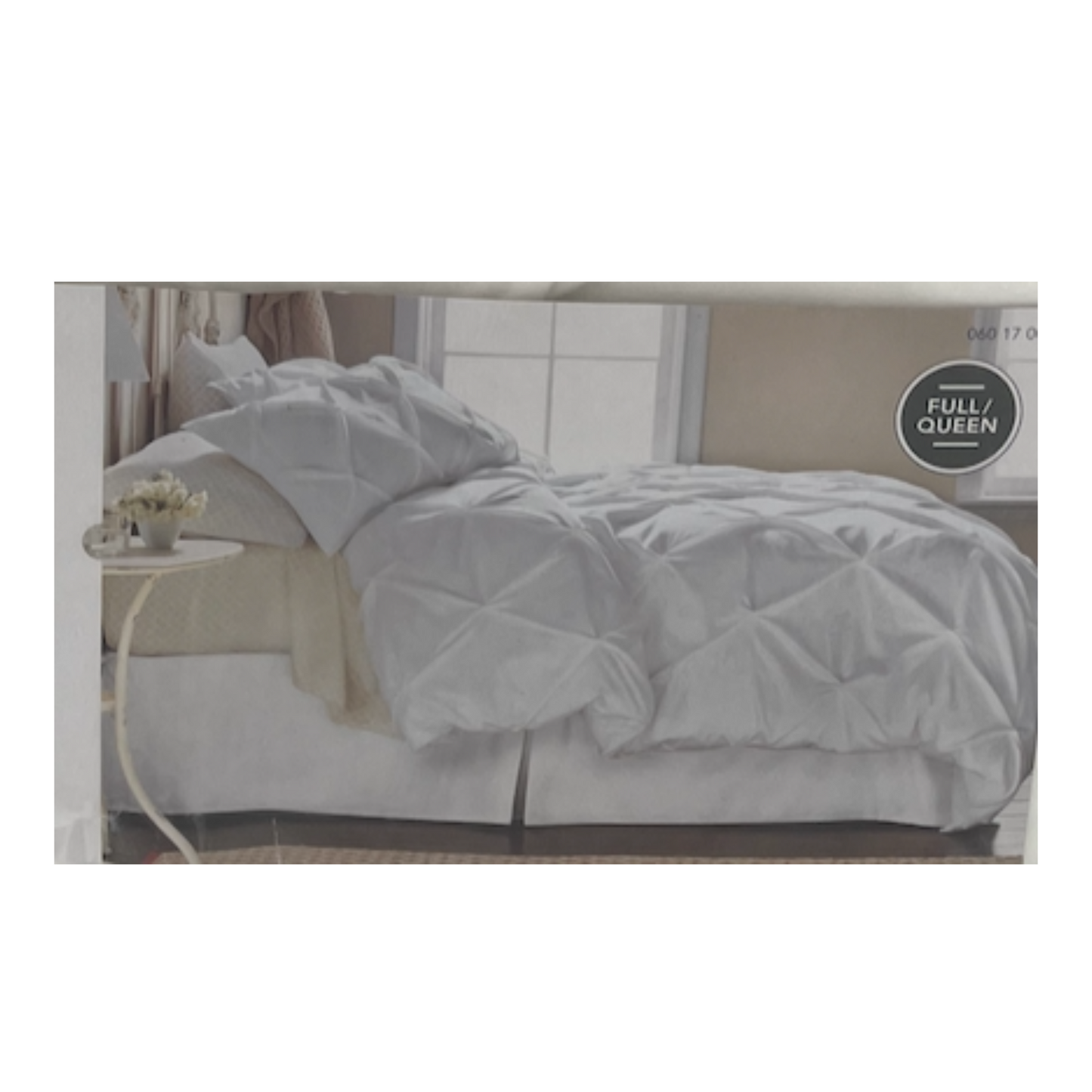 Threshold 3 Piece Duvet Cover Set Machine Washable with Corner Ties (Full/Queen Bed)