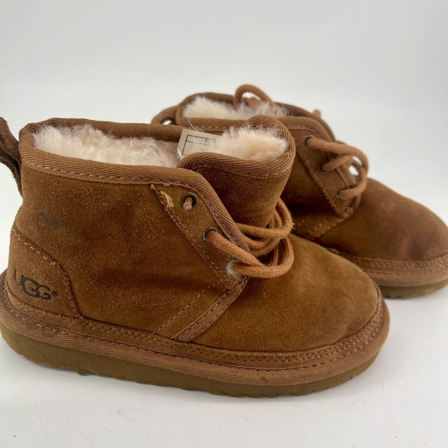 Girls' UGG Neumel Shearling Boots Little Chestnut (Size 11)