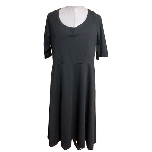 City Chic Dress Color Black (Medium)