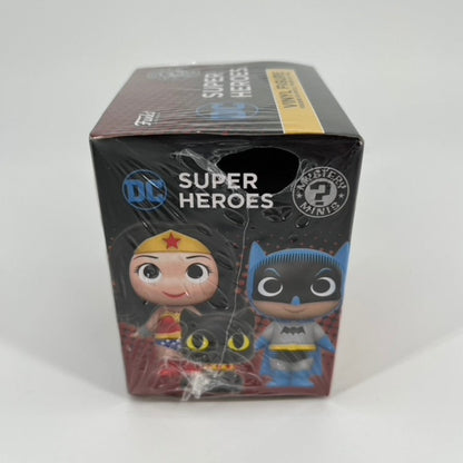 DC Super Heroes and Pets Mystery Minis Toy